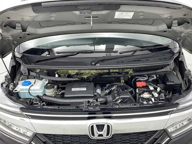 ホンダ Ｎ ＢＯＸ カスタム G L ホンダセンシング 千葉県 2017(平29)年 1.2万km プレミアムベルベットパープル・パール ホンダセンシング/　・衝突軽減ブレーキ〈CMBS〉/　・誤発進抑制機能/　・後方誤発進抑制機能/　・歩行者事故低減ステアリング/　・路外逸脱抑制機能/　・ACC〈アダプティブ・クルーズ・コントロール〉/　・LKAS〈車線維持支援システム〉/　・オートハイビーム/　・先行車発進お知らせ機能/　・標識認識機能/純正9インチメモリナビ/　CD/DVD/BT/フルセグTV/片側パワースライドドア/ビルトインETC/バックカメラ/電動格納ミラー/スマートキー＆プッシュスタート/純正フロアマット/純正14インチアルミホイール