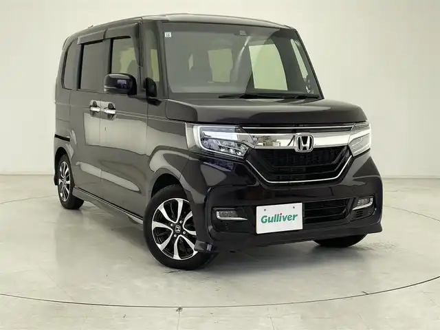 ホンダ Ｎ ＢＯＸ カスタム G L ホンダセンシング 千葉県 2017(平29)年 1.2万km プレミアムベルベットパープル・パール ホンダセンシング/　・衝突軽減ブレーキ〈CMBS〉/　・誤発進抑制機能/　・後方誤発進抑制機能/　・歩行者事故低減ステアリング/　・路外逸脱抑制機能/　・ACC〈アダプティブ・クルーズ・コントロール〉/　・LKAS〈車線維持支援システム〉/　・オートハイビーム/　・先行車発進お知らせ機能/　・標識認識機能/純正9インチメモリナビ/　CD/DVD/BT/フルセグTV/片側パワースライドドア/ビルトインETC/バックカメラ/電動格納ミラー/スマートキー＆プッシュスタート/純正フロアマット/純正14インチアルミホイール