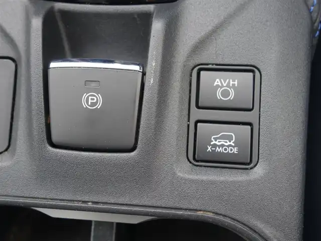 スバル ＸＶ ハイブリッド アドバンス 山形県 2019(令1)年 6万km ピュアレッド 4WD/衝突被害軽減システム/メモリナビ/　　【CD DVD BT フルセグ USB】/レーダークルーズコントロール/LEDオートヘッドライト/SRH/ハーフレザーシート/パワーシート/純正18インチアルミホイール/アイドリングストップ/ステアリングスイッチ/パドルシフト/電動格納ウィンカーミラー/フォグランプ/X-MODE/スマートキー