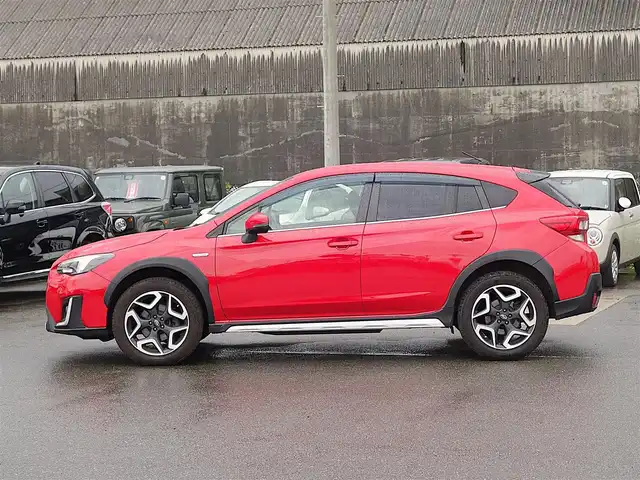 スバル ＸＶ ハイブリッド アドバンス 山形県 2019(令1)年 6万km ピュアレッド 4WD/衝突被害軽減システム/メモリナビ/　　【CD DVD BT フルセグ USB】/レーダークルーズコントロール/LEDオートヘッドライト/SRH/ハーフレザーシート/パワーシート/純正18インチアルミホイール/アイドリングストップ/ステアリングスイッチ/パドルシフト/電動格納ウィンカーミラー/フォグランプ/X-MODE/スマートキー