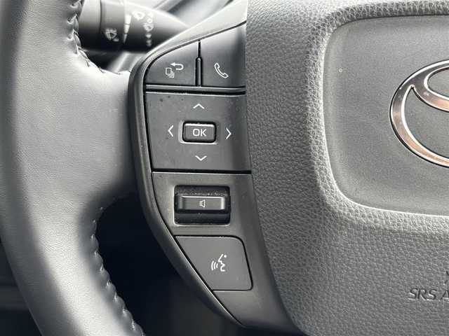 トヨタ プリウス U 三重県 2023(令5)年 6.1万km エモーショナルレッドⅡ 登録時走行距離６０４５６ｋｍ/全方位カメラ/レーダークルーズコントロール/純正ディスプレイオーディオ/・Bluetooth/・ミラキャスト/レーンキープアシスト/ブラインドスポットモニター/電動パーキング/ブレーキホールド/プリクラッシュセーフティ/オートライト/オートマチックハイビーム/クリアランスソナー/ETC2.0/ドライブレコーダー（前後）/ウインカーミラー/電格ミラー/ドアバイザー/プッシュスタート/スマートキー/純正フロアマット