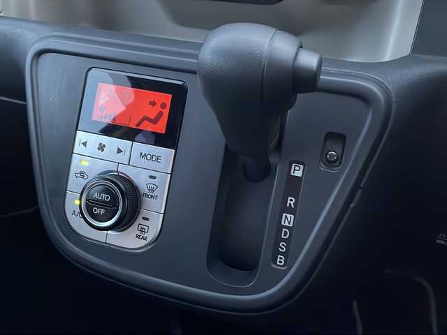 トヨタ パッソ モーダ　S 千葉県 2018(平30)年 1.3万km ダークエメラルドマイカ ナビＮＳＣＤ－Ｗ６６　バックカメラ　ドラレコ　ＥＴＣ　ＢＴ　スマートキー　プッシュスタート　ステアスイッチ　衝突被害軽減システム　バックセンサー　モデリスタＡＷ　横滑り防止　ダークエメラルドマイカ