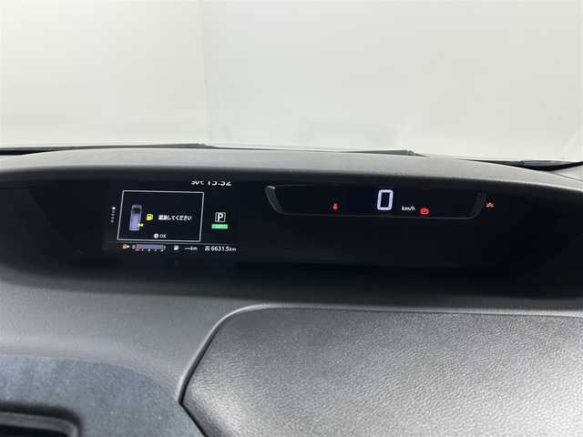日産 セレナ オーテック スポーツスペック 大阪府 2018(平30)年 5.8万km ダイヤモンドブラック ProPILOT 純正9incナビTV 360カメラ 後席モニター デジタルインナーミラー 両側パワースライドドア 衝突軽減 レーダークルコン クリアランスソナー リアオートエアコン ドラレコ ETC