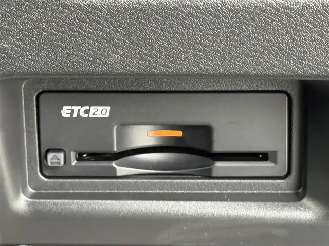 日産 セレナ e－パワー ハイウェイスター V 福岡県 2025(令7)年 0.1千km プリズムホワイト 登録済未使用車　/後席モニター　/純正９型ナビ　/全方位カメラ　/インテリジェントルームミラー　/置くだけ充電　/ＥＴＣ２．０　/プロパイロット　/エマージェンシーブレーキ　/車線逸脱警報　/ＢＳＷ　/両側電動スライドドア