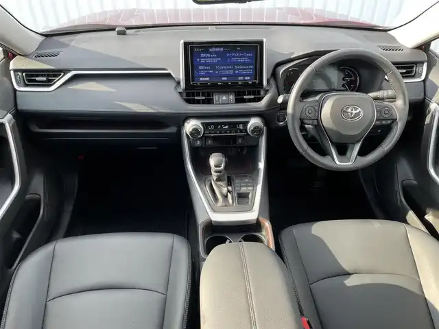 トヨタ ＲＡＶ４ G 福岡県 2020(令2)年 4.2万km センシュアルレッドマイカ 純正９インチナビ（ＮＳＺＴ－Ｙ６８Ｔ）/バックカメラ/衝突軽減/パワーバックドア/ＢＳＭ/クリアランスソナー/デジタルインナーミラー/ＬＥＤオートライト/フォグランプ/ルーフレール/レーダークルーズコントロール/ＥＴＣ２．０