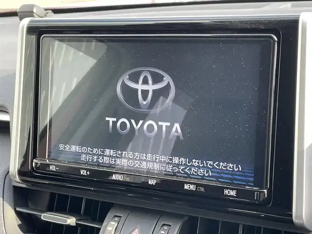 トヨタ ＲＡＶ４ G 福岡県 2020(令2)年 4.2万km センシュアルレッドマイカ 純正９インチナビ（ＮＳＺＴ－Ｙ６８Ｔ）/バックカメラ/衝突軽減/パワーバックドア/ＢＳＭ/クリアランスソナー/デジタルインナーミラー/ＬＥＤオートライト/フォグランプ/ルーフレール/レーダークルーズコントロール/ＥＴＣ２．０
