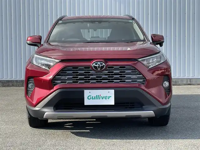 トヨタ ＲＡＶ４ G 福岡県 2020(令2)年 4.2万km センシュアルレッドマイカ 純正９インチナビ（ＮＳＺＴ－Ｙ６８Ｔ）/バックカメラ/衝突軽減/パワーバックドア/ＢＳＭ/クリアランスソナー/デジタルインナーミラー/ＬＥＤオートライト/フォグランプ/ルーフレール/レーダークルーズコントロール/ＥＴＣ２．０