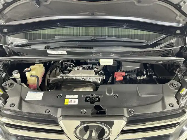 トヨタ ヴェルファイア Z Gエディション 佐賀県 2018(平30)年 4万km ブラック 社外11インチナビ/フルセグTV/Bluetooth/CD/DVD/サンルーフ/バックカメラ/両側パワースライドドア/後席12.8インチフリップダウンモニター/ビルトインETC/運転席・助手席パワーシート/運転席・助手席シートヒーター/運転席・助手席シートベンチレーション/衝突被害軽減ブレーキ/レーダークルーズコントロール/ドライブレコーダー/デジタルインナーミラー/純正18インチアルミホイール/ステアリングヒーター