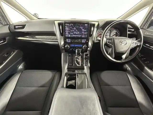 トヨタ ヴェルファイア Z Gエディション 佐賀県 2018(平30)年 4万km ブラック 社外11インチナビ/フルセグTV/Bluetooth/CD/DVD/サンルーフ/バックカメラ/両側パワースライドドア/後席12.8インチフリップダウンモニター/ビルトインETC/運転席・助手席パワーシート/運転席・助手席シートヒーター/運転席・助手席シートベンチレーション/衝突被害軽減ブレーキ/レーダークルーズコントロール/ドライブレコーダー/デジタルインナーミラー/純正18インチアルミホイール/ステアリングヒーター