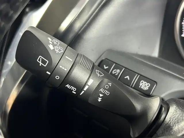 トヨタ ヴェルファイア Z Gエディション 佐賀県 2018(平30)年 4万km ブラック 社外11インチナビ/フルセグTV/Bluetooth/CD/DVD/サンルーフ/バックカメラ/両側パワースライドドア/後席12.8インチフリップダウンモニター/ビルトインETC/運転席・助手席パワーシート/運転席・助手席シートヒーター/運転席・助手席シートベンチレーション/衝突被害軽減ブレーキ/レーダークルーズコントロール/ドライブレコーダー/デジタルインナーミラー/純正18インチアルミホイール/ステアリングヒーター