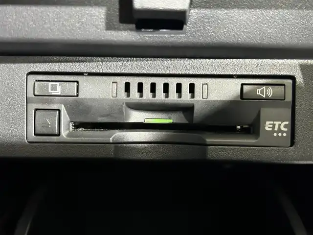 トヨタ ヴェルファイア Z Gエディション 佐賀県 2018(平30)年 4万km ブラック 社外11インチナビ/フルセグTV/Bluetooth/CD/DVD/サンルーフ/バックカメラ/両側パワースライドドア/後席12.8インチフリップダウンモニター/ビルトインETC/運転席・助手席パワーシート/運転席・助手席シートヒーター/運転席・助手席シートベンチレーション/衝突被害軽減ブレーキ/レーダークルーズコントロール/ドライブレコーダー/デジタルインナーミラー/純正18インチアルミホイール/ステアリングヒーター