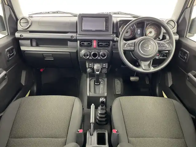 スズキ ジムニー XC 新潟県 2019(令1)年 2.6万km シフォンアイボリーメタリックブラック2トーンルーフ 4WD/KENWOODメモリナビ【KXM-E504W】/　フルセグTV/Bluetooth/CD/DVD/USB/クルーズコントロール/衝突被害軽減ブレーキ/レーンキープアシスト/ヒルディセントコントロール/ミラーヒーター/前席シートヒーター/ビルトインETC/オートマチックハイビーム/LEDヘッドライト/横滑り防止装置/オートライト/レザーステアリング/ステアリングスイッチ/禁煙車