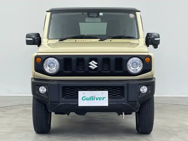 スズキ ジムニー XC 新潟県 2019(令1)年 2.6万km シフォンアイボリーメタリックブラック2トーンルーフ 4WD/KENWOODメモリナビ【KXM-E504W】/　フルセグTV/Bluetooth/CD/DVD/USB/クルーズコントロール/衝突被害軽減ブレーキ/レーンキープアシスト/ヒルディセントコントロール/ミラーヒーター/前席シートヒーター/ビルトインETC/オートマチックハイビーム/LEDヘッドライト/横滑り防止装置/オートライト/レザーステアリング/ステアリングスイッチ/禁煙車