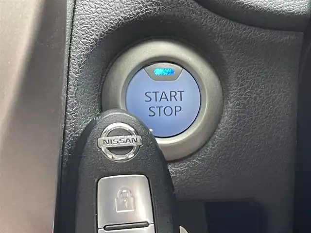 日産 ノート e－パワー メダリスト 宮城県 2018(平30)年 4.7万km ブリリアントホワイトパール 純正ナビ/(iPod/SD/AM/FM/TV/USB/BT/CD/DVD/Blu-ray)/全方位カメラ/ETC2.0/前方ドライブレコーダー/レーダークルーズコントロール/TVキャンセラー/デジタルインナーミラー/プッシュスタート/スマートキー/オートライト/LEDヘッドライト/フォグランプ/ドアバイザー/純正フロアマット/純正15インチアルミホイール