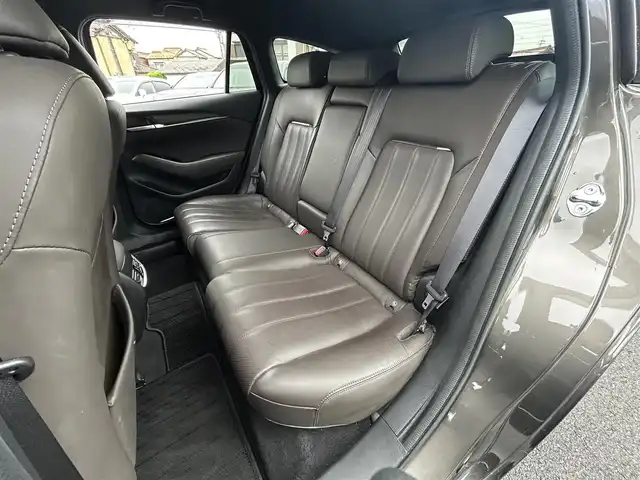 マツダ マツダ６ワゴン 25S Lパッケージ 愛知県 2019(令1)年 7.2万km チタニウムフラッシュマイカ スマートキー/プッシュスタート/純正メーカーナビ/フルセグTV/BT/全方位カメラ/ETC/純正19インチAW/クリアランスソナー /レーンキープアシスト/ブラインドスポットモニター/ヘッドアップディスプレイ/アイドリングストップ/前席パワーシート（D席メモリー付き）/前席シートヒーター/エアシート/ハンドルヒーター /純正フロアマット/ルーフレール/取説、保証書