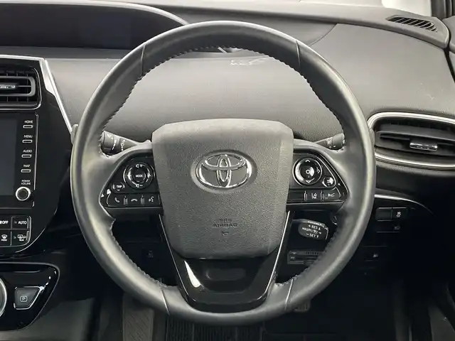 トヨタ プリウス ＰＨＶ S セーフティパッケージ 新潟県 2022(令4)年 5.3万km パール トヨタセーフティセンス/ブラインドスポットモニター/純正メーカーオプションナビ/前方後方ドラレコ/ＥＴＣ/フルセグＴＶ/１００Ｖ充電/追従型クルーズコントロール/純正フロアマット/スペアキー