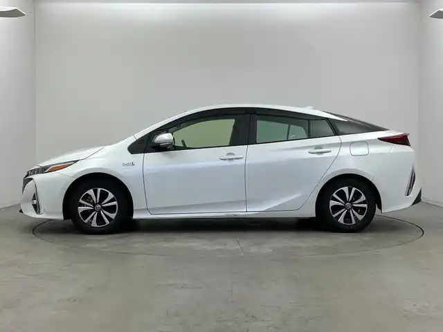 トヨタ プリウス ＰＨＶ S セーフティパッケージ 新潟県 2022(令4)年 5.3万km パール トヨタセーフティセンス/ブラインドスポットモニター/純正メーカーオプションナビ/前方後方ドラレコ/ＥＴＣ/フルセグＴＶ/１００Ｖ充電/追従型クルーズコントロール/純正フロアマット/スペアキー