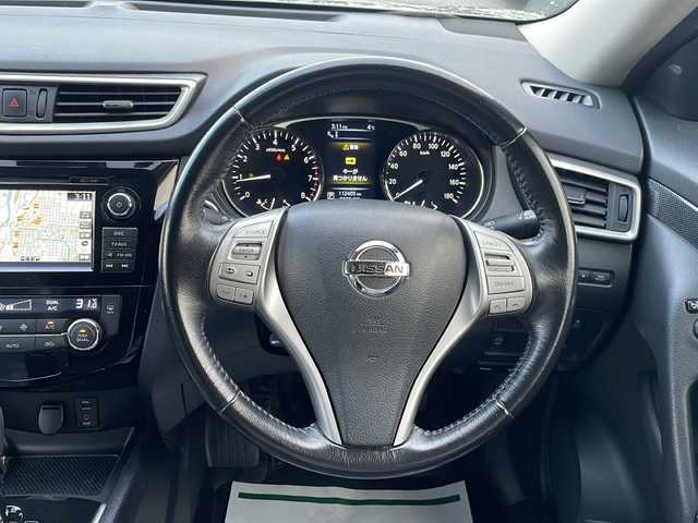 日産 エクストレイル 20X エマージェンシーブレーキ 道東・釧路十勝 2017(平29)年 11.1万km ガンＭ 純正ナビ(AM/FM/CD/DVD、BT/SD)/バックカメラ(全周囲)/プッシュスタート/純正ドアバイザー/フロアマット/ドラレコ前後/電格ミラー/コーナーセンサー/横滑り防止/アイドリングストップ/ETC/ダウンヒルアシストコントロール/シートヒーター前席/オートライト