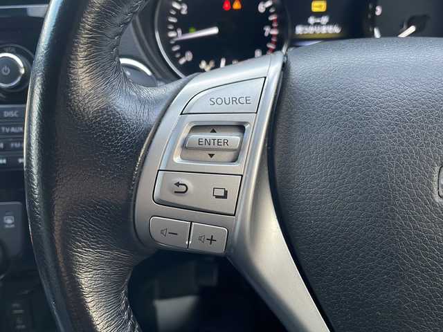 日産 エクストレイル 20X エマージェンシーブレーキ 道東・釧路十勝 2017(平29)年 11.1万km ガンＭ 純正ナビ(AM/FM/CD/DVD、BT/SD)/バックカメラ(全周囲)/プッシュスタート/純正ドアバイザー/フロアマット/ドラレコ前後/電格ミラー/コーナーセンサー/横滑り防止/アイドリングストップ/ETC/ダウンヒルアシストコントロール/シートヒーター前席/オートライト