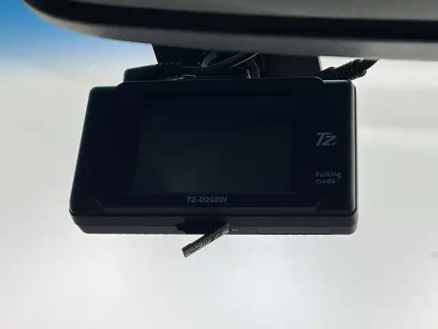 ホンダ フィット 13G Lパッケージ 栃木県 2014(平26)年 1.6万km プレミアムホワイトパール 純正メモリナビ/（CD/DVD/TV/Bluetooth/SD/AUX/iPod）/バックカメラ/前後ドライブレコーダー/禁煙車/オートライト/LEDヘッドライト/横滑り防止装置/スマートキー/プッシュスタート/アイドリングストップ/電動格納ミラー/純正フロアマット