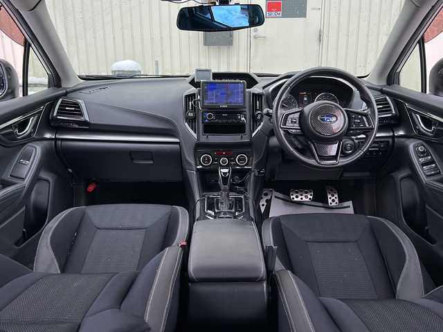 スバル インプレッサ スポーツ 2．0i－S アイサイト 道北・旭川 2016(平28)年 8.8万km クリスタルホワイトP /４ＷＤ//スマートキー//ローダウンサス（ＲＳＲ）　//社外マフラー（柿本）　//社外１９インチアルミ夏タイヤ積込み（5分）　//社外ポータブルナビ　//社外オーディオ（ＣＤ・ＵＳＢ・ＢＴ）　U382BT//社外ウーハー　//社外ドライブレコーダー//アイサイトＶｅｒ．３//レーダークルーズコントトール//先行車発進お知らせ//アクティブレーンキープ//車線逸脱警報・ふらつき警報//プリクラッシュブレーキ//ＡＴ誤発進後進抑制機能//ハイビームアシスト//ステアリングレスポンシブヘッドランプ　//リアビークルディテクション//ＬＥＤヘッドライト//オートライト・オートワイパー//パドルシフト//前席パワーシート//純正１７インチアルミホイール//保証書・取説//スペア×１