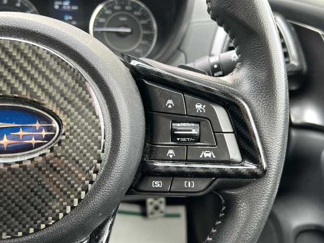 スバル インプレッサ スポーツ 2．0i－S アイサイト 道北・旭川 2016(平28)年 8.8万km クリスタルホワイトP /４ＷＤ//スマートキー//ローダウンサス（ＲＳＲ）　//社外マフラー（柿本）　//社外１９インチアルミ夏タイヤ積込み（5分）　//社外ポータブルナビ　//社外オーディオ（ＣＤ・ＵＳＢ・ＢＴ）　U382BT//社外ウーハー　//社外ドライブレコーダー//アイサイトＶｅｒ．３//レーダークルーズコントトール//先行車発進お知らせ//アクティブレーンキープ//車線逸脱警報・ふらつき警報//プリクラッシュブレーキ//ＡＴ誤発進後進抑制機能//ハイビームアシスト//ステアリングレスポンシブヘッドランプ　//リアビークルディテクション//ＬＥＤヘッドライト//オートライト・オートワイパー//パドルシフト//前席パワーシート//純正１７インチアルミホイール//保証書・取説//スペア×１