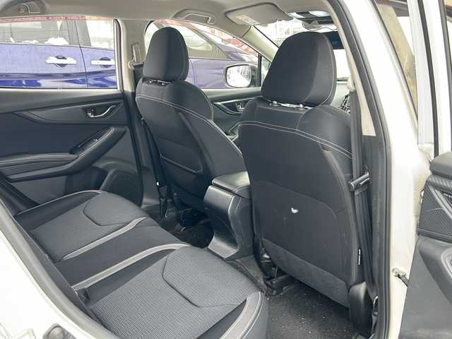 スバル インプレッサ スポーツ 2．0i－S アイサイト 道北・旭川 2016(平28)年 8.8万km クリスタルホワイトP /４ＷＤ//スマートキー//ローダウンサス（ＲＳＲ）　//社外マフラー（柿本）　//社外１９インチアルミ夏タイヤ積込み（5分）　//社外ポータブルナビ　//社外オーディオ（ＣＤ・ＵＳＢ・ＢＴ）　U382BT//社外ウーハー　//社外ドライブレコーダー//アイサイトＶｅｒ．３//レーダークルーズコントトール//先行車発進お知らせ//アクティブレーンキープ//車線逸脱警報・ふらつき警報//プリクラッシュブレーキ//ＡＴ誤発進後進抑制機能//ハイビームアシスト//ステアリングレスポンシブヘッドランプ　//リアビークルディテクション//ＬＥＤヘッドライト//オートライト・オートワイパー//パドルシフト//前席パワーシート//純正１７インチアルミホイール//保証書・取説//スペア×１