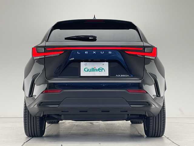 レクサス ＮＸ 350h バージョンL 愛知県 2024(令6)年 1万km グラファイトブラックガラスフレーク レクサスセーフティプラス/純正14インチディスプレイオーディオナビ/三眼LEDヘッドライト/全方位カメラ/サンルーフ/茶本革シート/レーダークルーズ/シートヒーター/エアシート/電動リヤゲート/パワーシート/HUD/コーナーセンサー/純正AW/ETC2.0/BSM/パドルシフト/ステアリングヒーター/デジタルインナーミラー/レーンキープアシスト/オートマチックハイビーム/ワイヤレス充電/前後ドライブレコーダー/衝突軽減/フルセグTV/Bluetooth