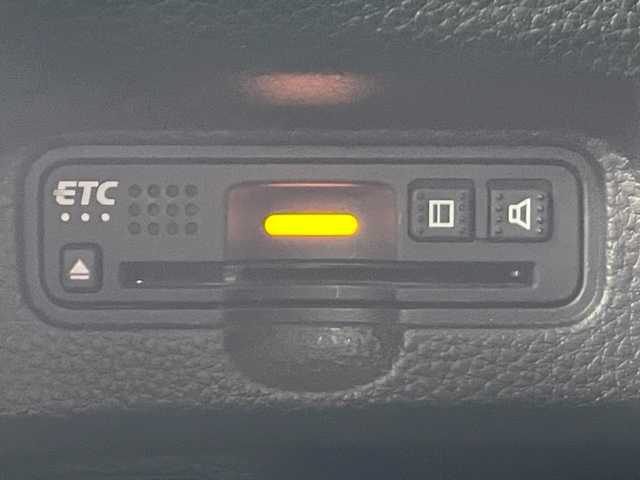 ホンダ Ｎ ＢＯＸ カスタム G L ホンダセンシング 茨城県 2018(平30)年 7.3万km クリスタルブラックパール ナビ　/-BT/AM/FM/CD/DVD/TV/衝突軽減システム　/禁煙車　/バックカメラ　/後方コーナーセンサー　/片側パワースライドドア　/ＬＥＤヘッドライト　/クルーズコントロール　/スマートキー　/純正アルミホイール　/レーンキープアシスト /純正AW　/カーテンエアバッグ