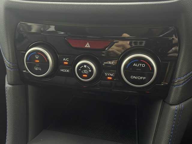 スバル ＸＶ ハイブリッド アドバンス 愛知県 2021(令3)年 2.7万km マグネタイトグレーメタリック 純正8型Diatone　Soundナビ/フルセグTV/CD/DVD/BT/USB/AM/FM//バックカメラ・フロント・左サイドカメラ/レザーシート/パワーシート　D/N席　D席メモリ付き/シートヒーター　D/N席/ETC/純正ドライブレコーダー　前後/アイサイトVer３/プリクラッシュブレーキ/レンキープ・車線逸脱抑制/ACC/BSM/RAB/AT誤発進抑制/先行車発進告知/オートハイビーム/X-MODE/電動パーキング・AVH/LEDオートライト/フォグランプ/革巻きステアリング/ステアリングスイッチ/横滑り防止/電動格納ミラー/純正18インチAW/純正フロアマット/ドアバイザー