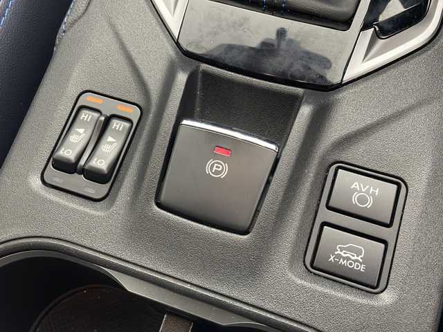 スバル ＸＶ ハイブリッド アドバンス 愛知県 2021(令3)年 2.7万km マグネタイトグレーメタリック 純正8型Diatone　Soundナビ/フルセグTV/CD/DVD/BT/USB/AM/FM//バックカメラ・フロント・左サイドカメラ/レザーシート/パワーシート　D/N席　D席メモリ付き/シートヒーター　D/N席/ETC/純正ドライブレコーダー　前後/アイサイトVer３/プリクラッシュブレーキ/レンキープ・車線逸脱抑制/ACC/BSM/RAB/AT誤発進抑制/先行車発進告知/オートハイビーム/X-MODE/電動パーキング・AVH/LEDオートライト/フォグランプ/革巻きステアリング/ステアリングスイッチ/横滑り防止/電動格納ミラー/純正18インチAW/純正フロアマット/ドアバイザー