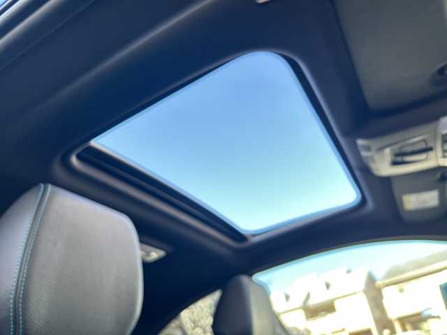 ＢＭＷ Ｍ２ 埼玉県 2017(平29)年 6.4万km ロングビーチブルーメタリック サンルーフ　/純正ナビ　/DVD/CD/BT/USB/AUX/社外車高調（OHLINS）/社外レーダー探知機（AR-181GA）　/ビルトインＥＴＣ　/バックカメラ/前席パワーシート　/前席シートヒーター　/運転席メモリーシート　/インテリジェントセーフティー/クルーズコントロール/クリアランスソナー/フォーカルスピーカー/アイドリングストップ　/前後ドライブレコーダー/スマートキー２本　/保証書　/取扱説明書