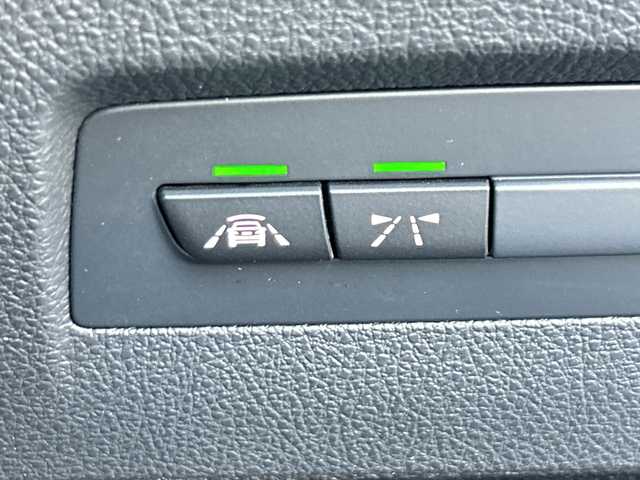 ＢＭＷ Ｍ２ 埼玉県 2017(平29)年 6.4万km ロングビーチブルーメタリック サンルーフ　/純正ナビ　/DVD/CD/BT/USB/AUX/社外車高調（OHLINS）/社外レーダー探知機（AR-181GA）　/ビルトインＥＴＣ　/バックカメラ/前席パワーシート　/前席シートヒーター　/運転席メモリーシート　/インテリジェントセーフティー/クルーズコントロール/クリアランスソナー/フォーカルスピーカー/アイドリングストップ　/前後ドライブレコーダー/スマートキー２本　/保証書　/取扱説明書