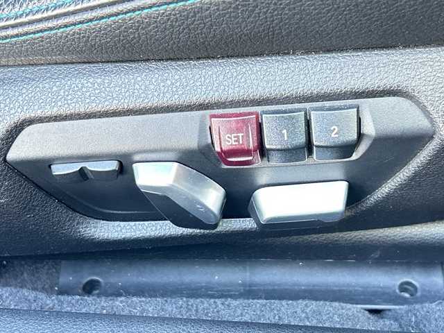 ＢＭＷ Ｍ２ 埼玉県 2017(平29)年 6.4万km ロングビーチブルーメタリック サンルーフ　/純正ナビ　/DVD/CD/BT/USB/AUX/社外車高調（OHLINS）/社外レーダー探知機（AR-181GA）　/ビルトインＥＴＣ　/バックカメラ/前席パワーシート　/前席シートヒーター　/運転席メモリーシート　/インテリジェントセーフティー/クルーズコントロール/クリアランスソナー/フォーカルスピーカー/アイドリングストップ　/前後ドライブレコーダー/スマートキー２本　/保証書　/取扱説明書