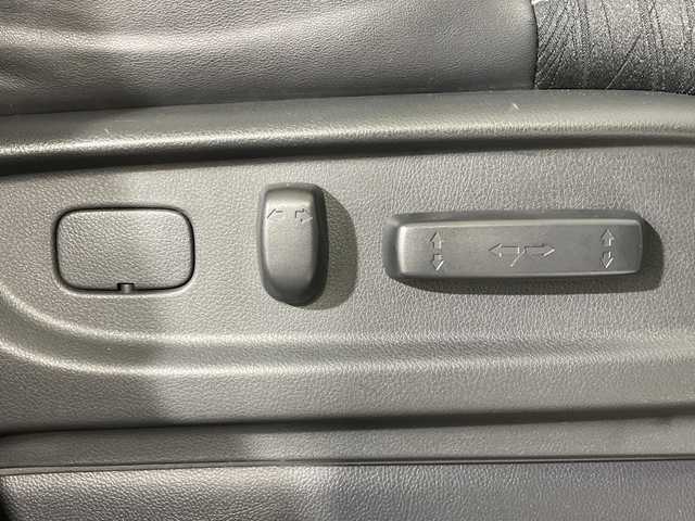 ホンダ オデッセイ ハイブリッド アブソルートセンシングEXパック 神奈川県 2016(平28)年 6.7万km ホワイトオーキッドパール ホンダセンシング/純正ナビ/・BT/フルセグTV/CD/DVD/HDMI/USB/全方位カメラ/両側電動スライドドア/ビルトインETC/前後ドライブレコーダー/ハーフレザーシート/パワーシート(D)/ECON/スマートキー/プッシュスタートボタン/革巻きステアリング/ステアリングスイッチ/Autoライト/LEDヘッドライト/フォグランプ/オットマン/電動格納ミラー/ウィンカーミラー/純正フロアマット/純正17インチアルミホイール/純正ドアバイザー