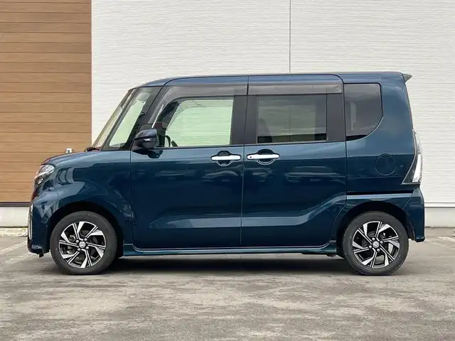 ダイハツ タント カスタム X 秋田県 2021(令3)年 5.4万km レーザーブルークリスタルシャイン ４WD/衝突軽減システム/LEDヘッドライト/両側パワースライドドア/純正ディスプレイオーディオ（DVD/CD/BT/AM/FM/USB）/バックカメラ/ダイハツ純正１４インチアルミ（夏タイヤ装着）/スマートキー/アイドリングストップ/プッシュスタート/コーナーセンサー/レーンキープアシスト/オートマチックハイビーム/ステアリングスイッチ/前席シートヒーター/ドライブレコーダー/純正フロアマット/純正ドアバイザー/オートライト/オートエアコン/パワーステアリング/パワーウィンドウ/横滑り防止/盗難防止装置/寒冷地仕様/電動格納ウィンカーミラー