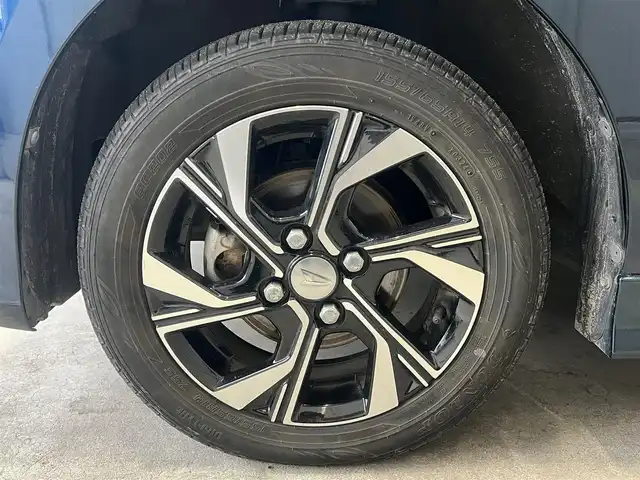 ダイハツ タント カスタム X 秋田県 2021(令3)年 5.4万km レーザーブルークリスタルシャイン ４WD/衝突軽減システム/LEDヘッドライト/両側パワースライドドア/純正ディスプレイオーディオ（DVD/CD/BT/AM/FM/USB）/バックカメラ/ダイハツ純正１４インチアルミ（夏タイヤ装着）/スマートキー/アイドリングストップ/プッシュスタート/コーナーセンサー/レーンキープアシスト/オートマチックハイビーム/ステアリングスイッチ/前席シートヒーター/ドライブレコーダー/純正フロアマット/純正ドアバイザー/オートライト/オートエアコン/パワーステアリング/パワーウィンドウ/横滑り防止/盗難防止装置/寒冷地仕様/電動格納ウィンカーミラー