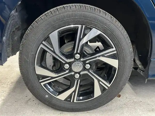 ダイハツ タント カスタム X 秋田県 2021(令3)年 5.4万km レーザーブルークリスタルシャイン ４WD/衝突軽減システム/LEDヘッドライト/両側パワースライドドア/純正ディスプレイオーディオ（DVD/CD/BT/AM/FM/USB）/バックカメラ/ダイハツ純正１４インチアルミ（夏タイヤ装着）/スマートキー/アイドリングストップ/プッシュスタート/コーナーセンサー/レーンキープアシスト/オートマチックハイビーム/ステアリングスイッチ/前席シートヒーター/ドライブレコーダー/純正フロアマット/純正ドアバイザー/オートライト/オートエアコン/パワーステアリング/パワーウィンドウ/横滑り防止/盗難防止装置/寒冷地仕様/電動格納ウィンカーミラー