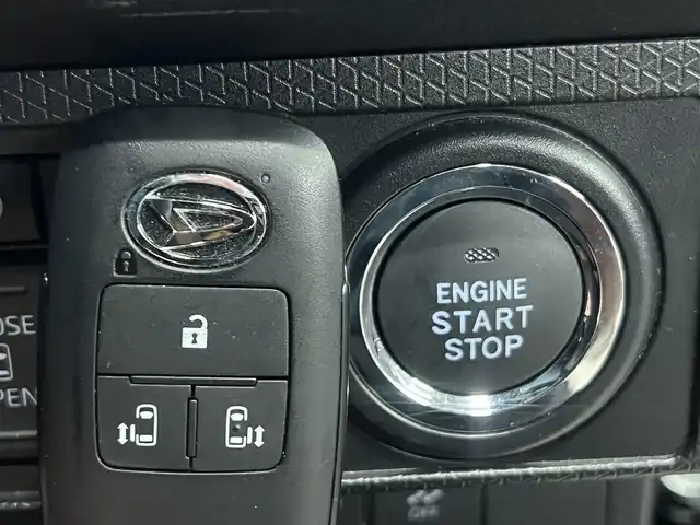 ダイハツ タント カスタム X 秋田県 2021(令3)年 5.4万km レーザーブルークリスタルシャイン ４WD/衝突軽減システム/LEDヘッドライト/両側パワースライドドア/純正ディスプレイオーディオ（DVD/CD/BT/AM/FM/USB）/バックカメラ/ダイハツ純正１４インチアルミ（夏タイヤ装着）/スマートキー/アイドリングストップ/プッシュスタート/コーナーセンサー/レーンキープアシスト/オートマチックハイビーム/ステアリングスイッチ/前席シートヒーター/ドライブレコーダー/純正フロアマット/純正ドアバイザー/オートライト/オートエアコン/パワーステアリング/パワーウィンドウ/横滑り防止/盗難防止装置/寒冷地仕様/電動格納ウィンカーミラー