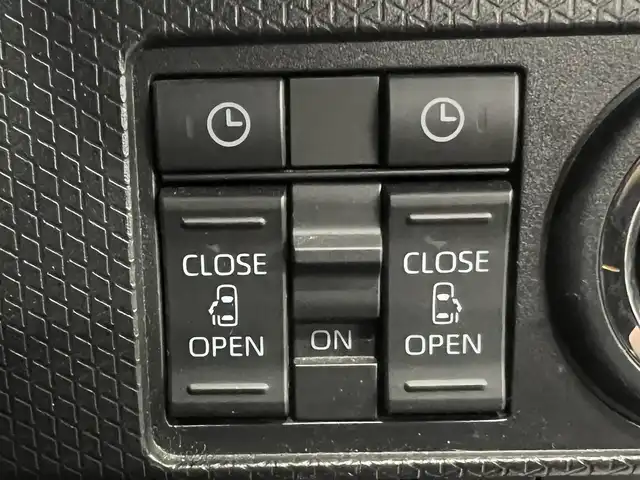 ダイハツ タント カスタム X 秋田県 2021(令3)年 5.4万km レーザーブルークリスタルシャイン ４WD/衝突軽減システム/LEDヘッドライト/両側パワースライドドア/純正ディスプレイオーディオ（DVD/CD/BT/AM/FM/USB）/バックカメラ/ダイハツ純正１４インチアルミ（夏タイヤ装着）/スマートキー/アイドリングストップ/プッシュスタート/コーナーセンサー/レーンキープアシスト/オートマチックハイビーム/ステアリングスイッチ/前席シートヒーター/ドライブレコーダー/純正フロアマット/純正ドアバイザー/オートライト/オートエアコン/パワーステアリング/パワーウィンドウ/横滑り防止/盗難防止装置/寒冷地仕様/電動格納ウィンカーミラー