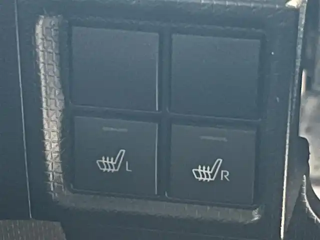 ダイハツ タント カスタム X 秋田県 2021(令3)年 5.4万km レーザーブルークリスタルシャイン ４WD/衝突軽減システム/LEDヘッドライト/両側パワースライドドア/純正ディスプレイオーディオ（DVD/CD/BT/AM/FM/USB）/バックカメラ/ダイハツ純正１４インチアルミ（夏タイヤ装着）/スマートキー/アイドリングストップ/プッシュスタート/コーナーセンサー/レーンキープアシスト/オートマチックハイビーム/ステアリングスイッチ/前席シートヒーター/ドライブレコーダー/純正フロアマット/純正ドアバイザー/オートライト/オートエアコン/パワーステアリング/パワーウィンドウ/横滑り防止/盗難防止装置/寒冷地仕様/電動格納ウィンカーミラー