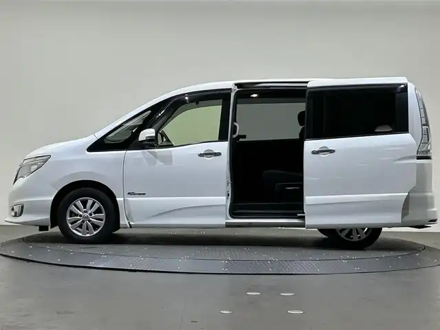日産 セレナ ハイウェイスター Sハイブリッド 愛媛県 2014(平26)年 6.9万km ブリリアントホワイトパール AIS検査済/純正ナビ/・フルセグ/CD/DVD/BT/USB/AUX/ドラレコ/バックカメラ/ETC/クルーズコントロール/社外フロアマット/純正アルミホイール/サンシェード/ドアバイザー/スマートキー/・プッシュスタート