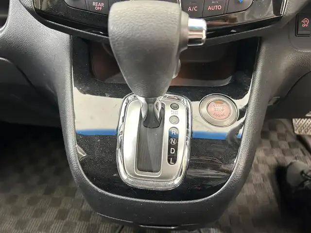 日産 セレナ ハイウェイスター Sハイブリッド 愛媛県 2014(平26)年 6.9万km ブリリアントホワイトパール AIS検査済/純正ナビ/・フルセグ/CD/DVD/BT/USB/AUX/ドラレコ/バックカメラ/ETC/クルーズコントロール/社外フロアマット/純正アルミホイール/サンシェード/ドアバイザー/スマートキー/・プッシュスタート