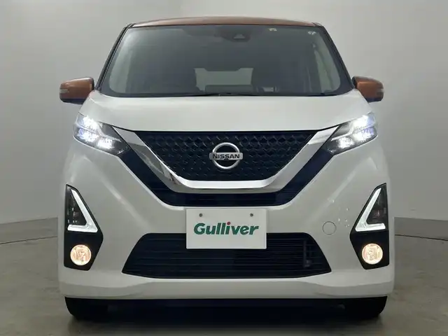 日産 デイズ ハイウェイスターX 岡山県 2020(令2)年 6.5万km プレミアムサンシャインオレンジメタリック/シルキーホワイト 純正９インチナビ　衝突軽減ブレーキ　アラウンドビューモニター　ＬＥＤヘッドライト　ＥＴＣ　ＵＳＢ接続　ドライブレコーダー　Ｂｌｕｅｔｏｏｔｈ　フルセグＴＶ　アイドリングストップ　プッシュスタート