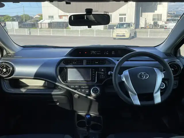 トヨタ アクア S 富山県 2016(平28)年 12.7万km コバルトブルーメタリック 純正ナビ（NSZT-W64）（CD bluetooth）/フルセグTV/ETC/スマートキー＋プッシュスタート/HID/オートライト/保証書/スペアキー