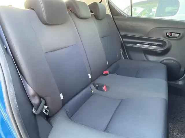 トヨタ アクア S 富山県 2016(平28)年 12.7万km コバルトブルーメタリック 純正ナビ（NSZT-W64）（CD bluetooth）/フルセグTV/ETC/スマートキー＋プッシュスタート/HID/オートライト/保証書/スペアキー
