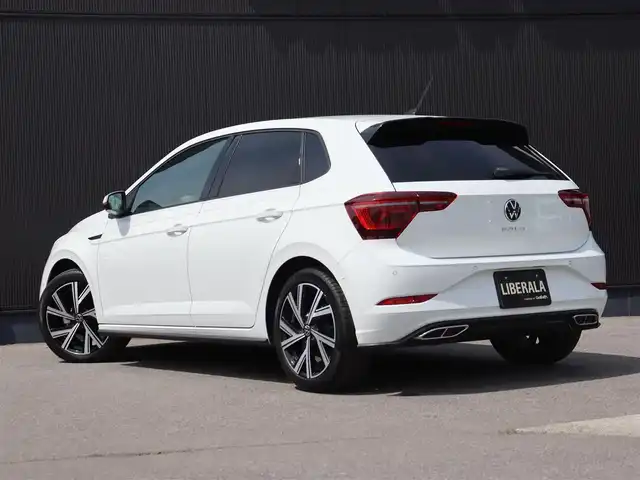 フォルクスワーゲン ＶＷ ポロ TSI Rライン 長野県 2022(令4)年 1.1万km 白 純正ＤｉｓｃｏｖｅｒＰｒｏナビ/バックカメラ　/ＣａｒＰｌａｙ　/ＡＣＣ　/衝突軽減ブレーキ　/Ｌａｎｅ／ＰａｒｋAssist/パークディスタンスC /ワイヤレスチャージ /LEDライト /パドルシフト /スマートキー