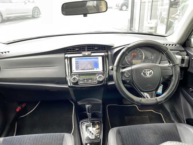 トヨタ カローラ フィールダー 1．5G エアロツアラー W×B 新潟県 2013(平25)年 15.1万km ブラック バックカメラ/冬タイヤ積載