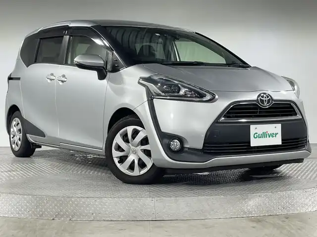 トヨタ シエンタ G クエロ 神奈川県 2018(平30)年 3.8万km シルバーM トヨタセーフティセンス/・プリクラッシュセーフティ/・レーントレーシングアシスト/・オートマチックハイビーム/純正ナビ/・BT/フルセグTV/CD/DVD/SD/AM/FM/バックカメラ/ETC/ドライブレコーダー/両側電動スライドドア/アイドリングストップ機能/ハーフレザーシート/・シートヒーター(D/N)/・シートリフター/スマートキー/・スペアキー/・プッシュスタートボタン/革巻きステアリング/・ステアリングスイッチ/・Autoライト/LEDヘッドライト/・フォグランプ/電動格納ミラー/・ウィンカーミラー/純正フロアマット/純正ドアバイザー