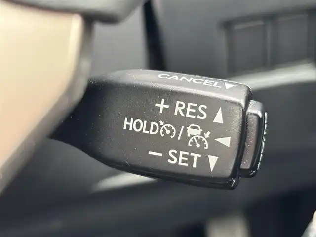 レクサス ＮＸ 300h Iパッケージ 宮城県 2018(平30)年 6.8万km グラファイトブラックガラスフレーク 登録時走行距離67570km/純正オーディオディスプレイ【TV・BT・ミラキャスト】/サンルーフ/ミラキャスト/パドルシフト/ステアリングヒーター/ETC/レザーシート/パワーシート【D席＋N席】